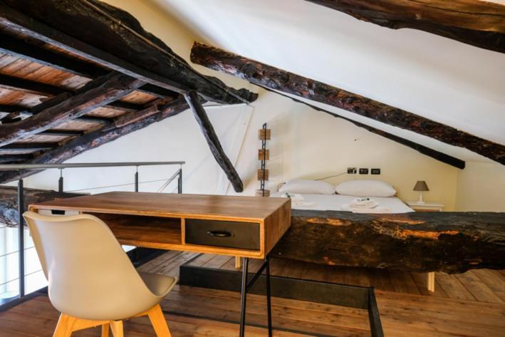 Vittorio Attic Apartment